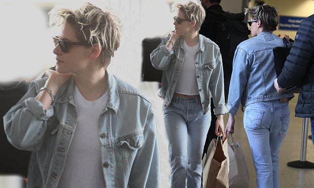 Kristen Stewart sabe cómo llevar jeans normcore de la mejor manera este 2022