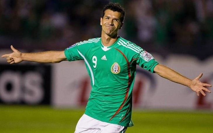 Borgetti pide a 'Chicharito' Hernández en la Selección Mexicana