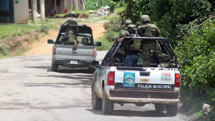 Militares son retenidos en sur de México por guardia ligada a grupo criminal