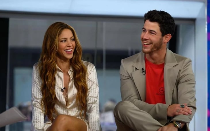 Shakira la pasa de lo lindo con Nick Jonas en “Dancing with myself”
