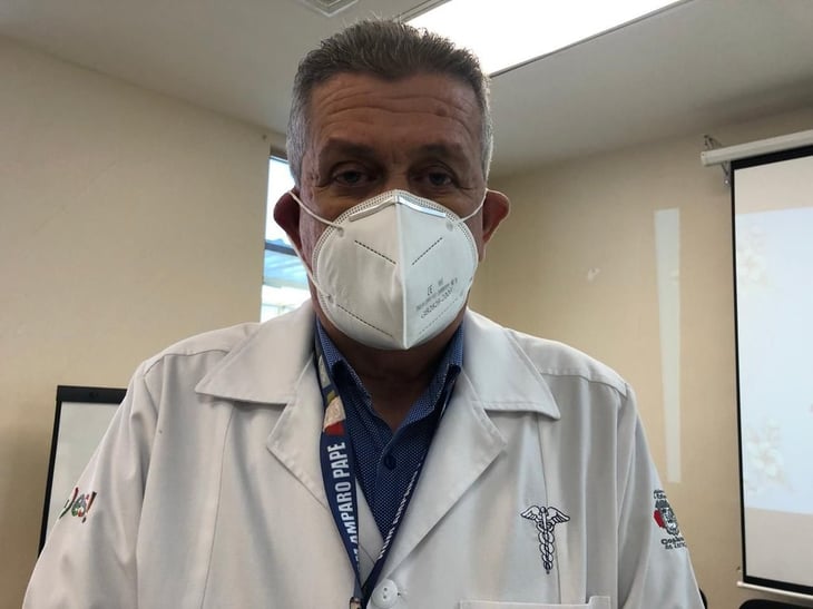 Padres de familia reciben exámenes de colonoscopías en el hospital Amparo Pape