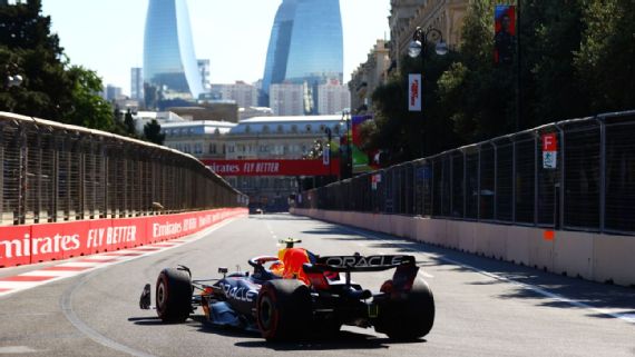 'Checo' Pérez, el más rápido en la primera práctica del GP de Azerbaiyán