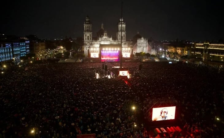 Con lluvia y miles de personas viven concierto de Silvio Rodríguez