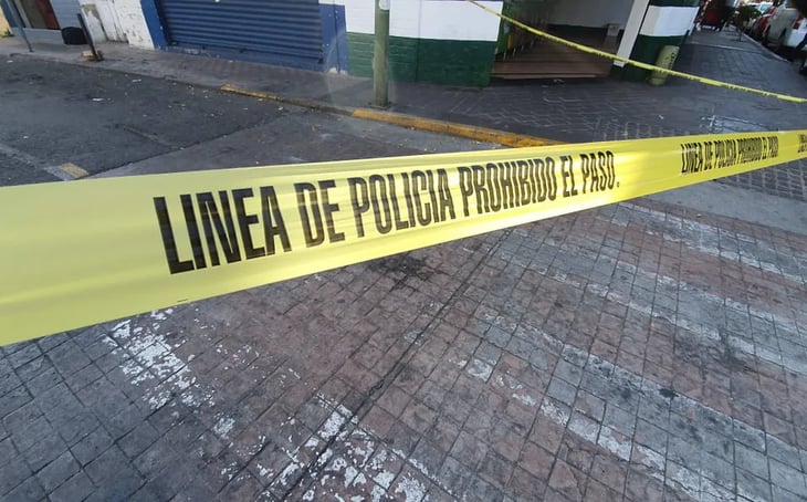 Asesinan a un hombre en estudio de tatuajes tras discusión en Toluca