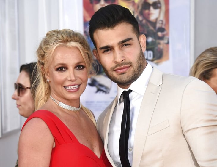 Madre de Britney Spears rompe el silencio sobre boda de la cantante