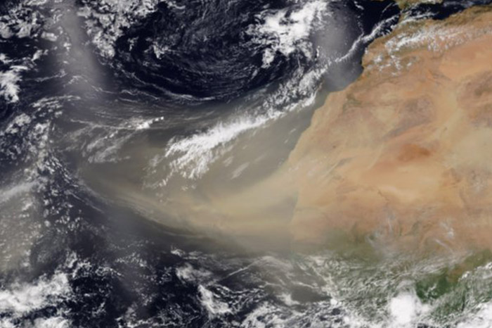 Nube de polvo del desierto del Sahara cubre a Yucatán