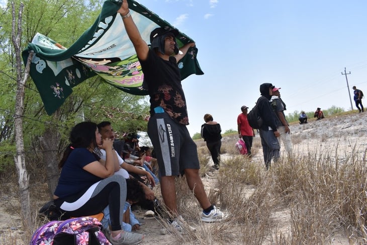 Autoridades brindan apoyo humanitario a 'Caravana Migrante'