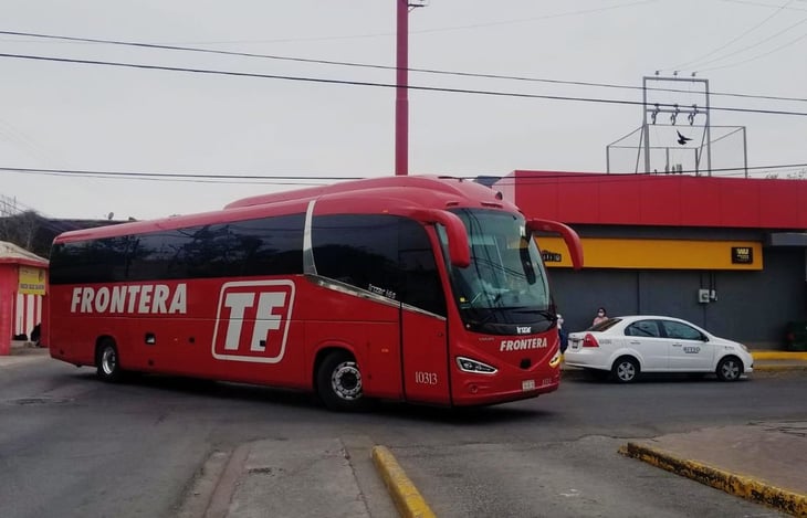 Central de Autobuses retorna camiones con migrantes