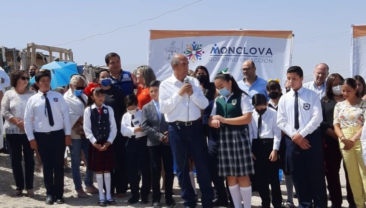 Ayuntamiento de Monclova inicia con obra de construcción de red de agua en la Colonia Lomas de San Miguel