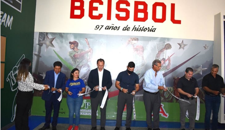 Inauguran Exposición Liga Mexicana de Béisbol 97 años de Historia