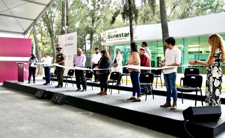 Celebra Sheinbaum apertura de Banco del Bienestar en Iztacalco