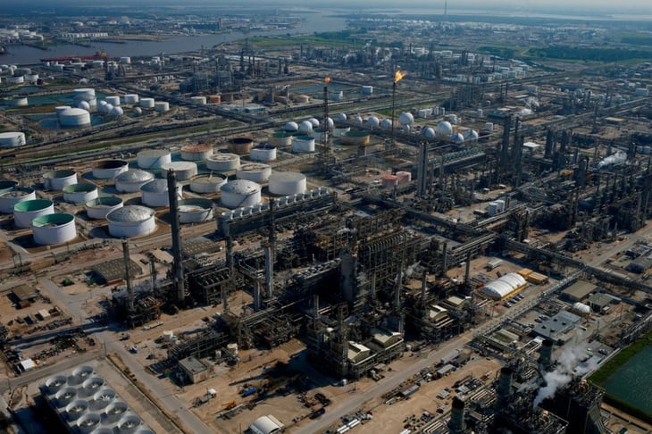 México no es el único país que apuesta por nuevas refinerias