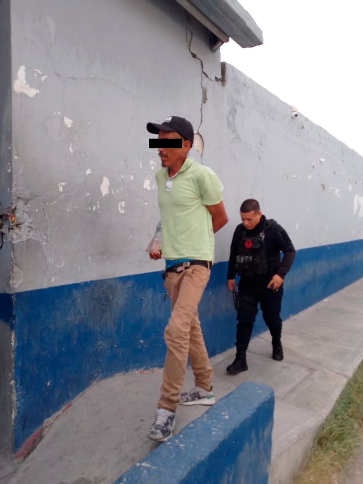 Drogadicto provoca persecución en Colinas de Santiago de Monclova