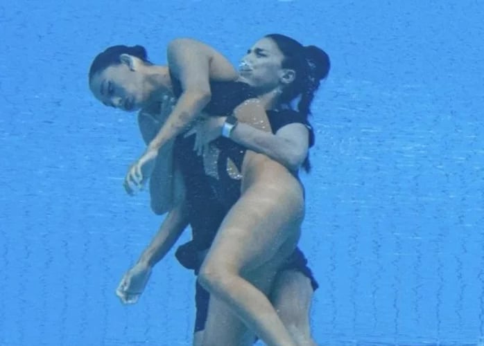 ¿Cómo fue el rescate de la nadadora Anita Álvarez?