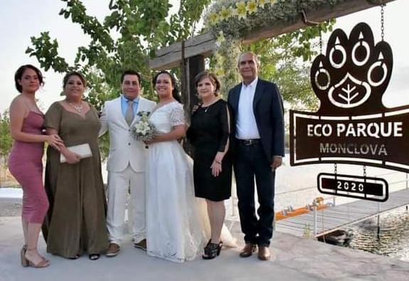 Alcalde de Monclova fue invitado a boda en Ecoparque