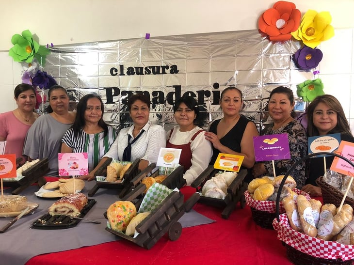 Mujeres concluyen curso de panadería por parte de ICATEC en Monclova