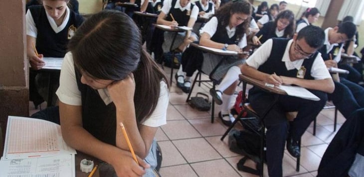 Alumnos de secundaria posiblemente repetirán año escolar en Monclova