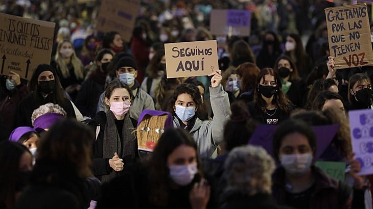 Montero reivindica 'políticas feministas' de España tras sentencia del aborto