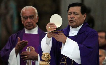 Iglesia católica no rechaza a homosexuales: arzobispado de SLP