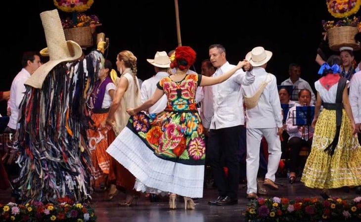 Murat inaugura las fiestas de la Guelaguetza 2022, la máxima celebración de Oaxaca