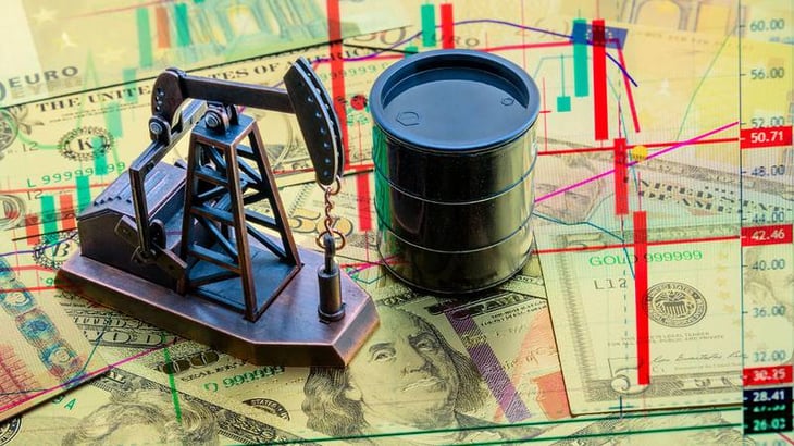 El petróleo cae un 10% por una posible recesión en EU