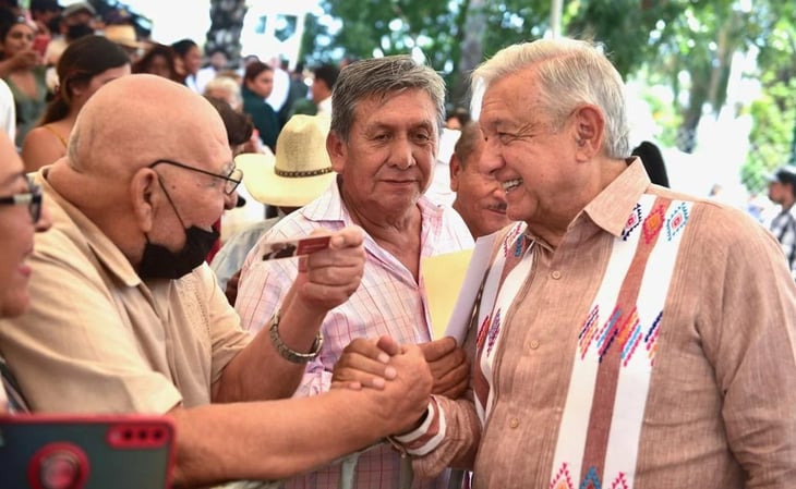 'El pueblo no ha perdido la esperanza', afirma López Obrador