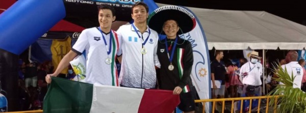 México domina el Campeonato Centroamericano; nadadores pagaron más de 40 mil pesos para asistir