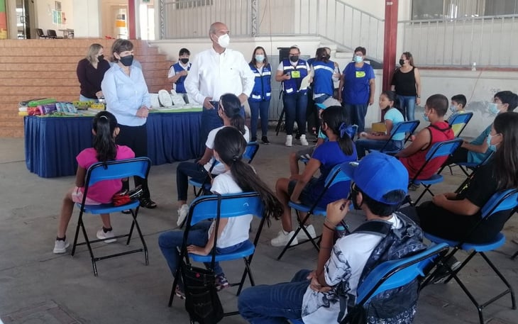 100 niños y niñas inauguran Curso de Verano en Casa MECED