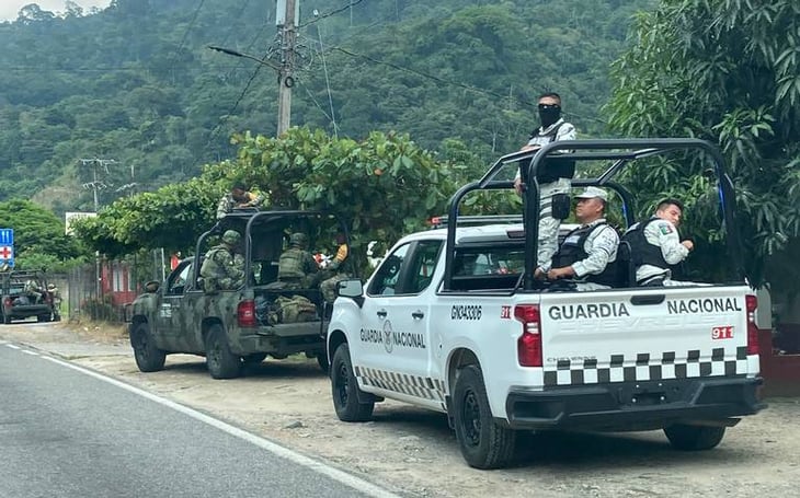 Cierran carretera Panamericana para pedir cuartel militar en Chiapas