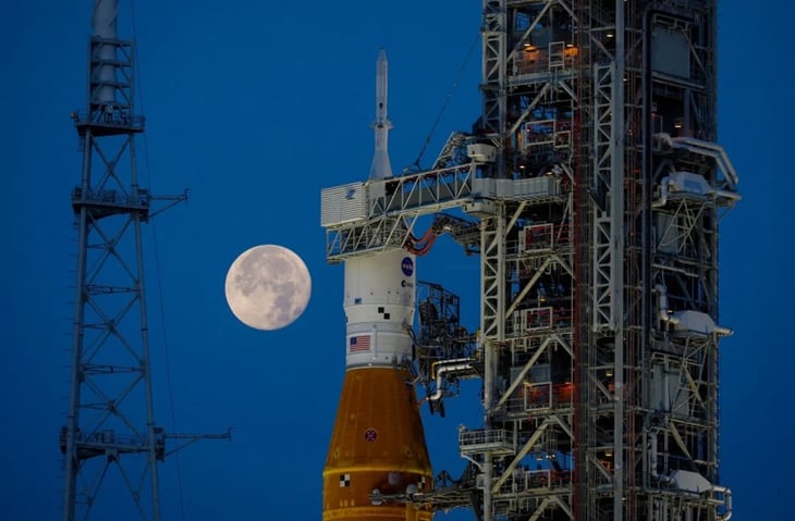  La NASA está a punto de volver a la Luna, ya hay fecha para el despegue de 'Artemis I'