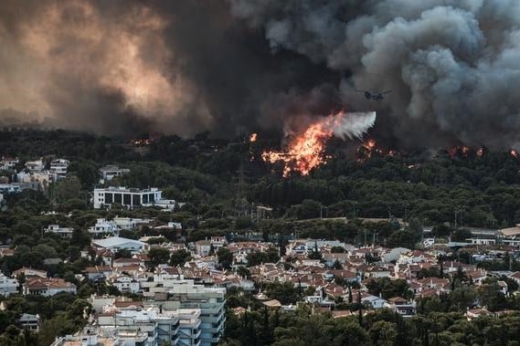 En el último mes Italia sufre más de 30.000 incendios forestales