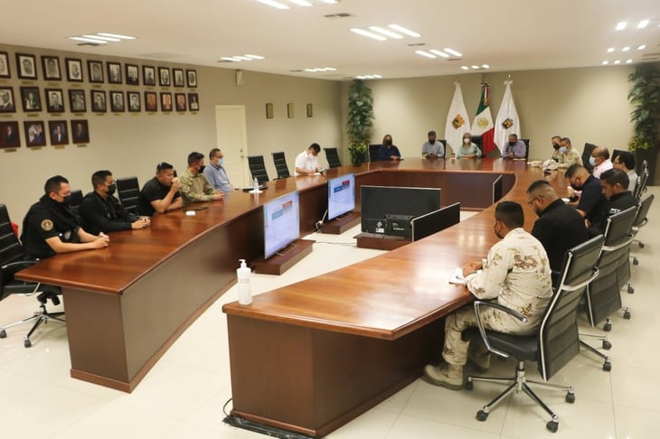 El nuevo Comandante participa en reunión semanal de seguridad 