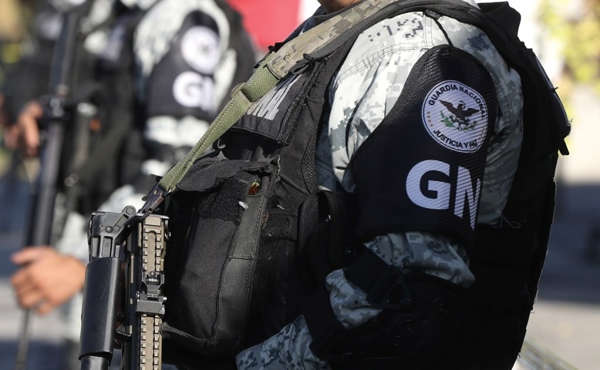 Choque entre patrullas deja 3 elementos de la GN heridos en Culiacán