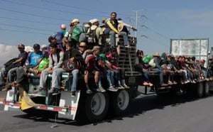 Sale nueva caravana de migrantes de Tapachula hacia Huixtla