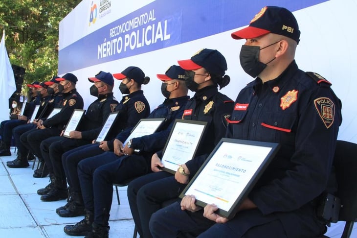 Entregan reconocimientos al Mérito Policial en Álvaro Obregón