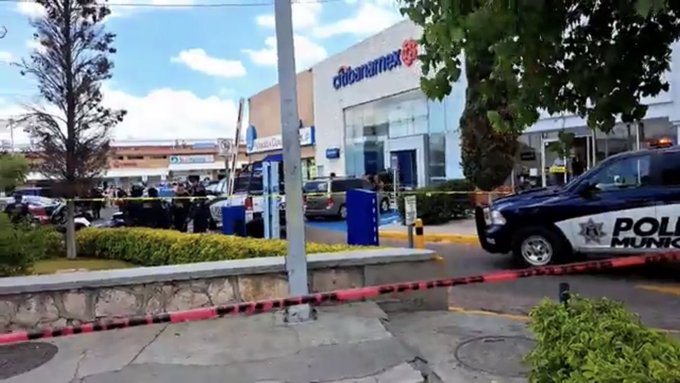 Detienen a presunto ladrón de clientes bancarios en Sinaloa