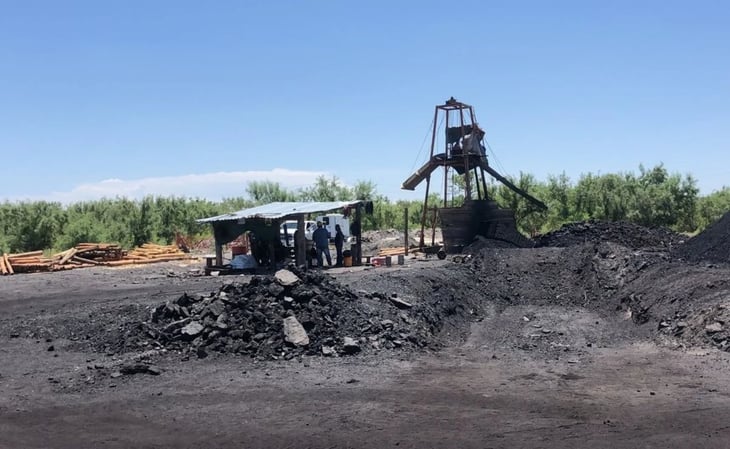 En mina de Sabinas surge derrumbe y atrapa 11 carboneros