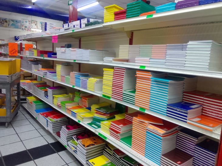 Los útiles escolares aumentan 100% en precios en papelerías 