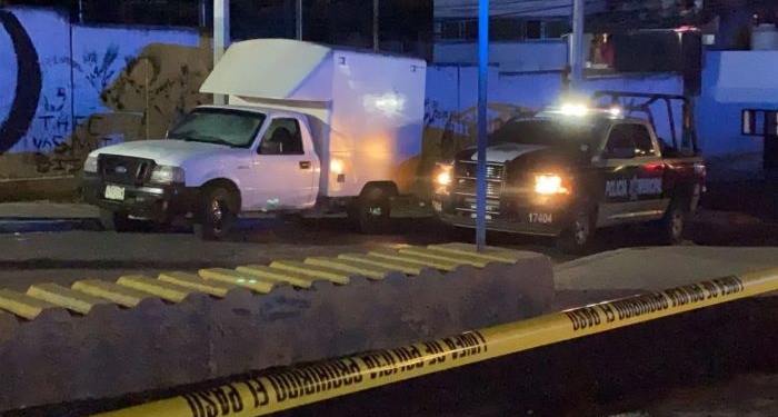 Hallan dentro de camioneta 4 cadáveres en Tlaquepaque, Jalisco