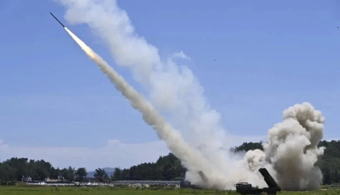 China dispara misiles alrededor de Taiwán en protesta por visita de Nancy Pelosi