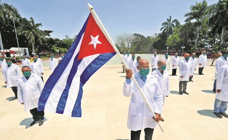 Señalan en Nayarit retraso en labores de médicos cubanos