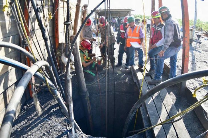 Dron submarino entrará a mina de Coahuila para apoyar rescate de mineros atrapados