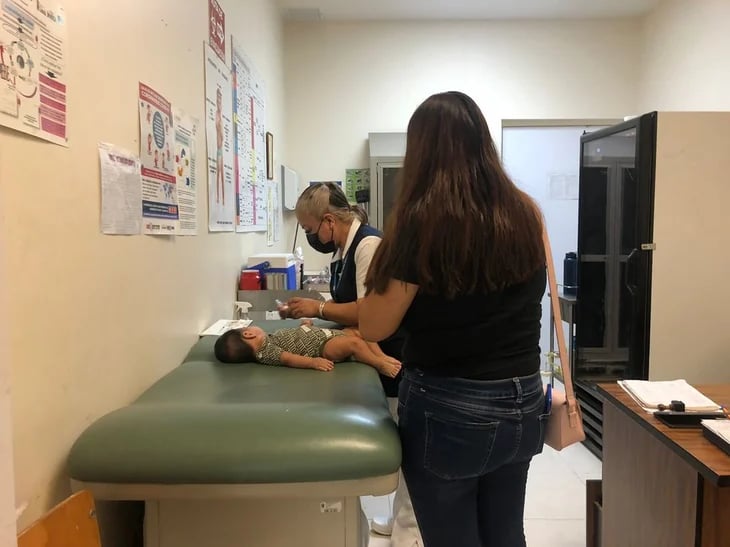 Hospital Amparo Pape vive escasez de vacunas para bebés 