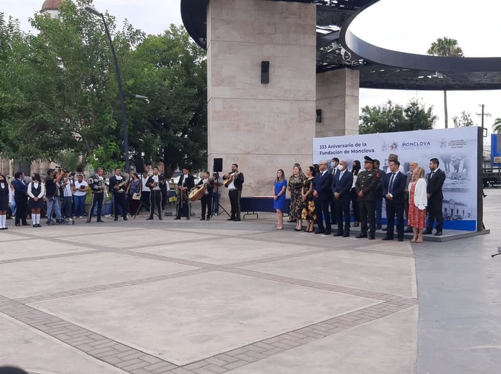El 333 aniversario de Monclova se conmemoró en la Plaza Principal 