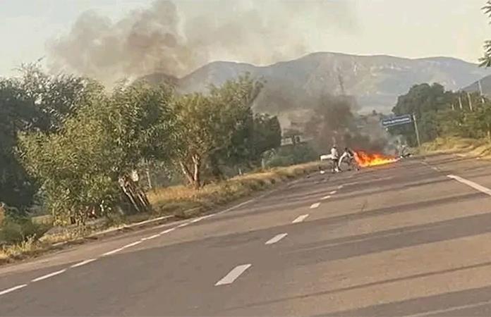 Bloquean carreteras e incendian vehículos en Celaya