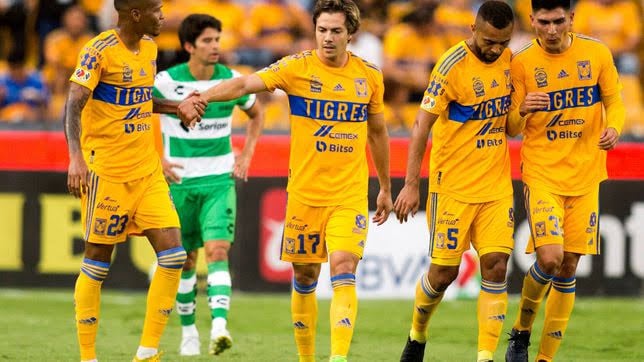 Tigres vuelve a la senda de la victoria al superar 2-0 a Santos