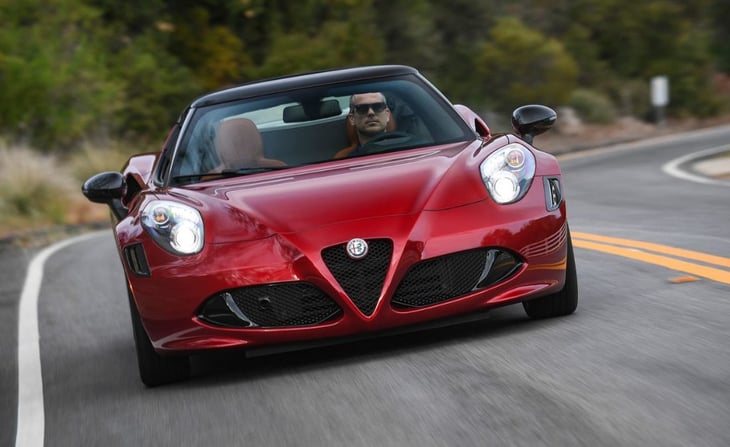 Alfa Romeo lanzará superdeportivo de combustión para 2023