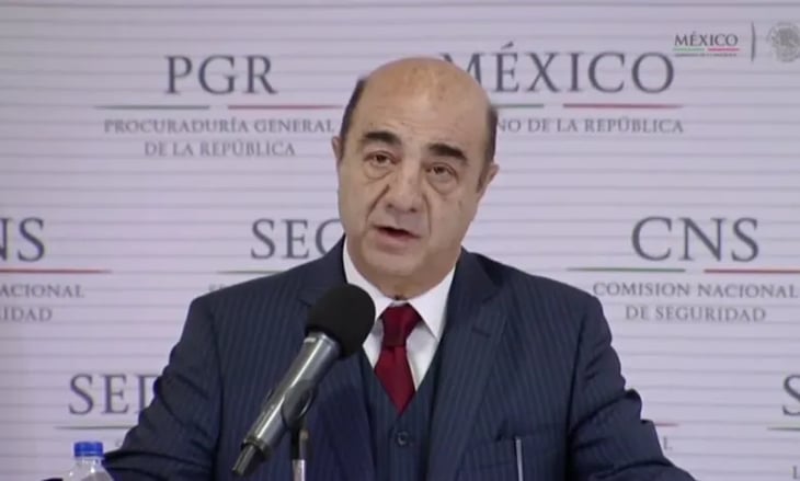 FGR detiene al exprocurador Murillo Karam por Ayotzinapa