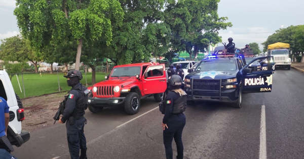 Arrestan a grupo musical en Sinaloa; lo confunden con un grupo armado