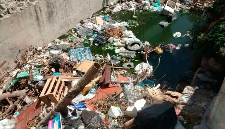 Municipio piden no tirar basura en la calle y cauces de arroyos
